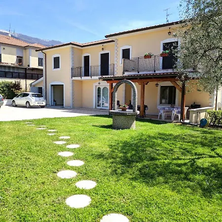 Valcomino Apartment *
